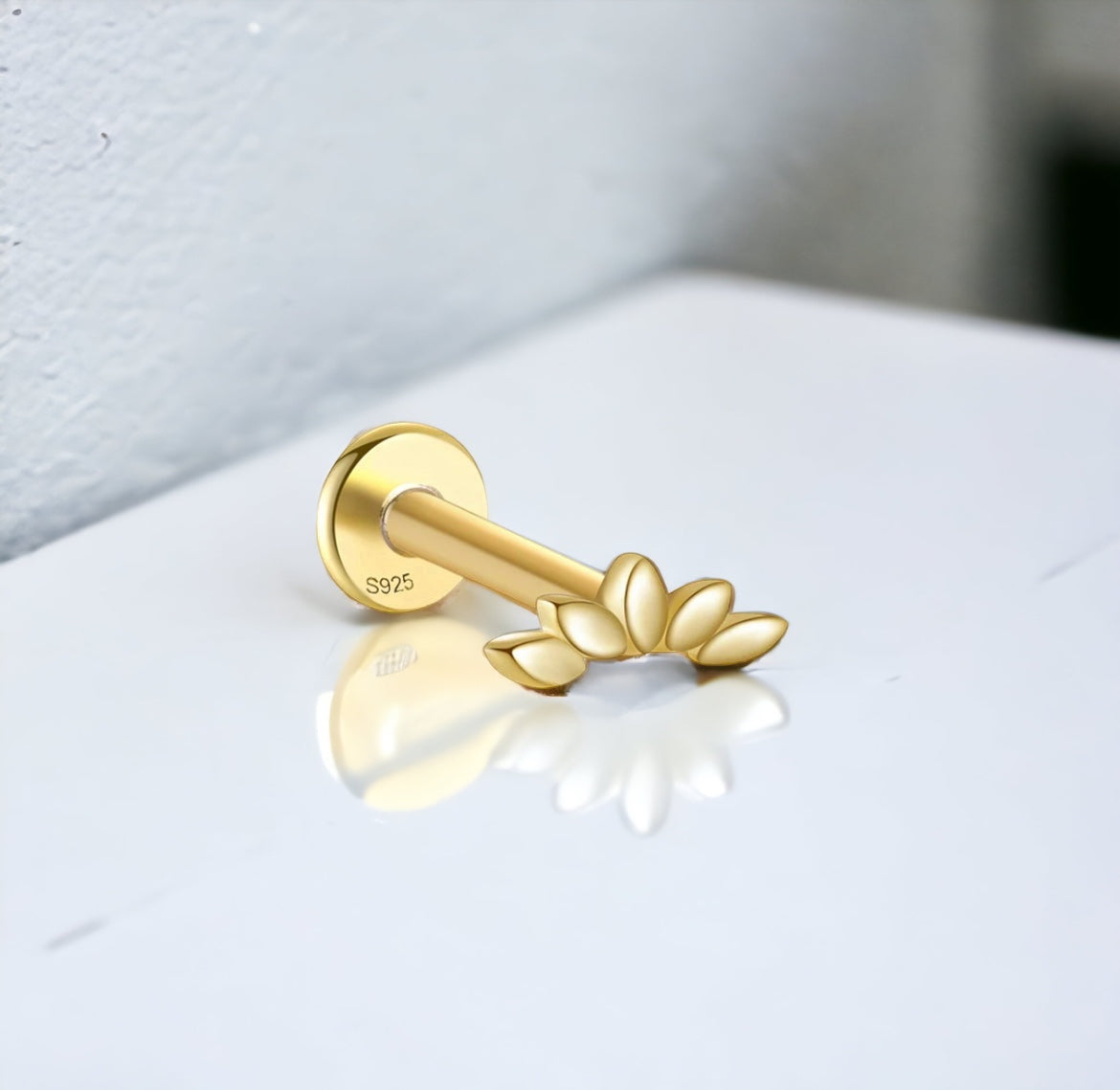 Five Leaf Labret Earring
